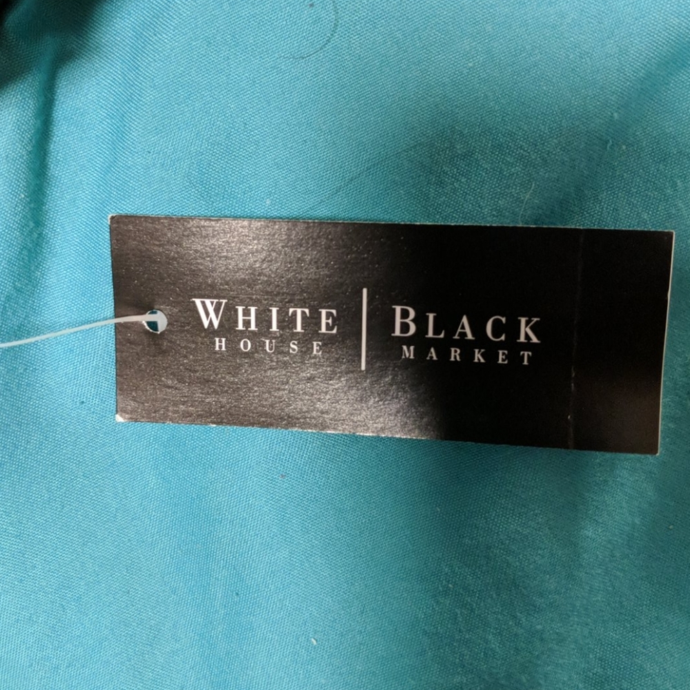 White House Black market size 4R